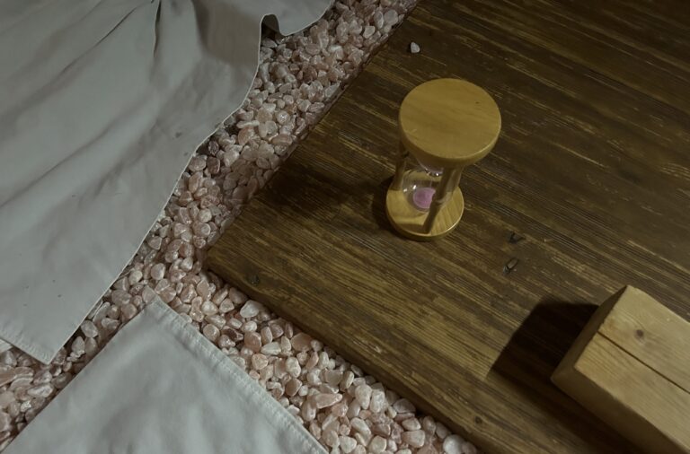 Serene interior of the salt room at Club K Seoul Jjimjilbang.