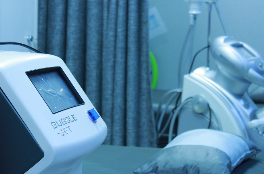An advanced medical laser device setup inside a premier beauty clinic in Seoul, ready for a professional skin tightening treatment.