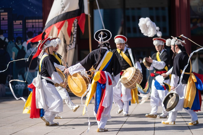 The Korean Gifting Culture: Korean party