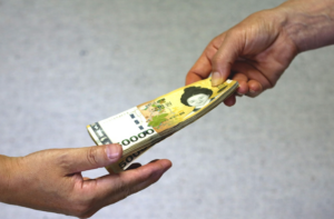 Korea gifting culture